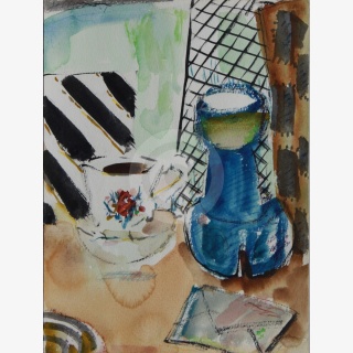Tasse und blaue Vase